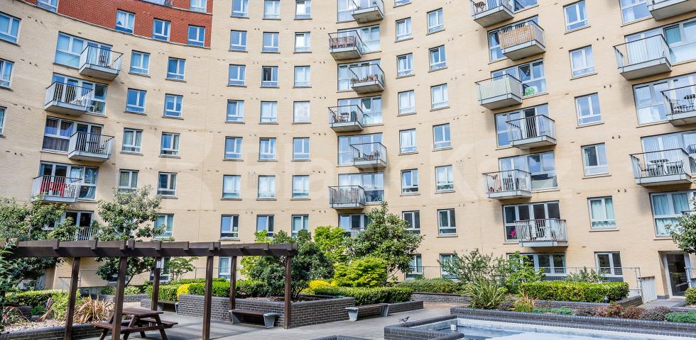 			MODERN DEVELOPMENT MINS TO TUBE!, 2 Bedroom, 1 bath, 1 reception Flat			 Eden Grove, Holloway